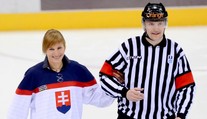 Slovenský rozhodčí hitem internetu. Američanovi dal výchovnou lekci