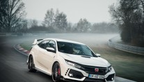 Civic Type-R s pohonem všech kol! Bude to nové Mitsubishi Evo?