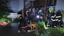 Extrémní počasí zaměstnává hasiče! Řeší spadlé stromy a zatopené sklepy