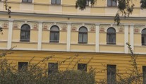 Do Lázní Toušeň převezli pacienty s Covid-19, obec zachvátila panika!