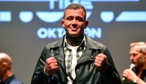 Mikulášek vyhozen z OKTAGONU, uhodil trenéra v zákulisí. Naschvál si sedl, říká