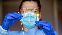 Revoluce v testování! Nový antigenní test odhalí výsledek za 25 vteřin