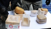 V textilce našli 30 kg heroinu! Přes areál už se drogy pašovaly víckrát