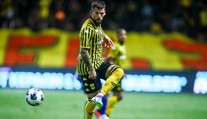 Bývalý fotbalista Barcelony utrpěl vážné zranění. Zuřivý pes mu pokousal genitálie