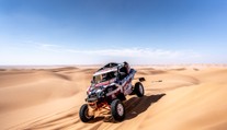 Dakar ve stínu smrtelné nehody. Je to ruleta, říká Macháček