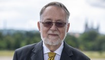 Jaroslav Bašta je v nemocnici. Myslíme na něj, vzkázal Okamura