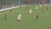 Sportovci trénují s obřími rozestupy. Lepší než sedět na gauči, říká ministr