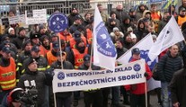 Ekonom: Příští rok bude ve znamení zvyšování mezd. Polepší si většina Čechů
