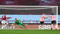 Aston Villa využila přesilovky i chycené penalty. Citizens porazili Wolves