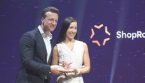 Češi milují nakupování na internetu. Nejlepší e-shopy dostaly ocenění