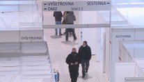 Z polních nemocnic zřejmě budou očkovací centra. Zatím leží ladem