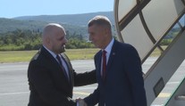 Babiš je na summitu v Černé Hoře. S lídry chce řešit rozšíření EU i drahé energie