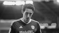 Obrovská fotbalová tragédie. Legenda Cardiffu zahynula po pádu ze schodů