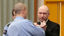 Terorista Breivik vyhrál soud! Norsko porušilo jeho práva
