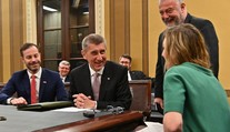 "To se mi nelíbí." Babiš se ztrapnil, neví, že se Česko léta jmenuje jinak