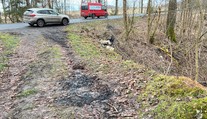 Nález ohořelého těla na Děčínsku: Policie zadržela muže, zná i identitu mrtvé ženy