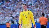 V kabině Německa to během MS vřelo. Vše měl způsobit Neuerův návrat