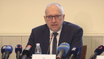 Maturity z matiky dopadly hůř než loni. Byly těžší, přiznali Bek a šéfka Cermatu