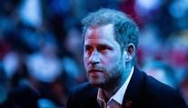 Princ Harry se definitivně rozhodl. Do Británie nevezme děti ani Meghan