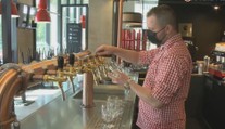 Špatně načepované pivo můžete vrátit. Sládek poradil, co si pohlídat