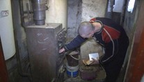 Desetitisíce domácností se musí zbavit kotlů. Jak poznat, že se to týká i vás