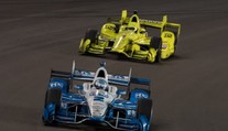 Takhle se bojuje o titul! Newgarden vytáhl skvělý manévr a zvítězil