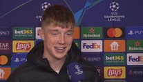 Chtěl bych se Schickovi omluvit, nakopl jsem ho do zaďáku, směje se Ševínský