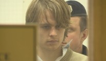 Mladík skončil kvůli zvlášť surové vraždě ve vazbě, mohl by utéct