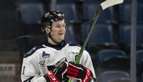 Je to oficiální! Jednička draftu Lafreniére se upsala Rangers na tři roky