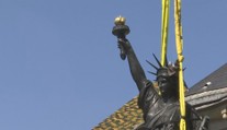 Francie Američanům darovala Sochu svobody. Čin má zlepšit vztahy