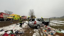 Řidička po nehodě skončila v umělém spánku. V jejím autě odhalili zásadní chybu
