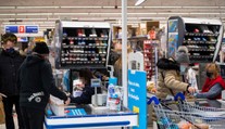 Oblíbený řetězec přijímá další stravenky! PŘEHLED, jak je to v jiných obchodech