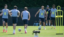Drama u Angličanů na MS. Kane a spol. se museli ukrýt před tornádem