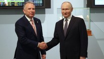 Vyslanec USA po jednání s Putinem: Za mír chce území a žádné NATO