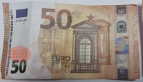 Na Trutnovsku řeší překvapivý problém. V obchodech někdo platí penězi na hraní