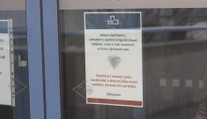 V Česku roste počet pacientů s covidem. Denně přibývají stovky nakažených