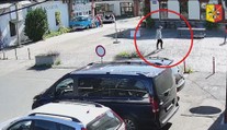 Lupič s obuškem v ruce si vyhlédl seniora a ženu, ani jednou neuspěl!