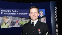 Policista přišel po zásahu o vše! "Následky mám dodnes," přiznal