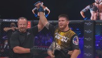 Bellator má nového šampiona střední váhy, Mousasi prohrál na body