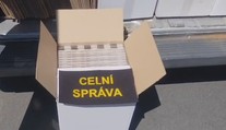 Celníci objevili statisíce nekolkovaných cigaret. Stát mohl přijít o miliony