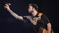 Ross Smith se těší na de Sousu, O'Connor zdolal Zonnevelda