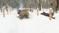 Ukrajinští civilisté chtějí umět bránit své rodiny. Výcvikem jich prošly už desítky