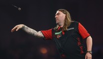 Neděli na MS odstartovaly dvě demolice. Searle i Cross neztratili ani set