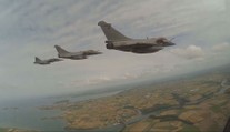 Poplach na českém nebi! Gripeny startovaly kvůli nekomunikujícímu letadlu