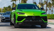 Známou influencerku zastřelili v Lamborghini. Bylo jí 21 let