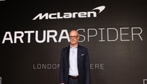 Porsche má vytáhnout z průšvihu bývalý šéf McLarenu. Blume přišel o dvojroli u VW