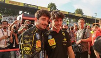 Historický moment v F1. V barvách jedné stáje poprvé pojedou v Abú Zabí bratři