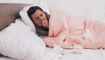 Vlna nemocí se žene přes Česko. Spočítejte si, kolik dostanete na nemocenské
