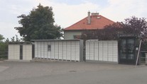 Výdejní boxy čekají změny. Výrazné barvy mají být minulostí