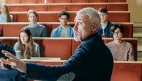 Spory na pražské univerzitě. Děkan prý fakultu poškozuje, chtějí jeho konec